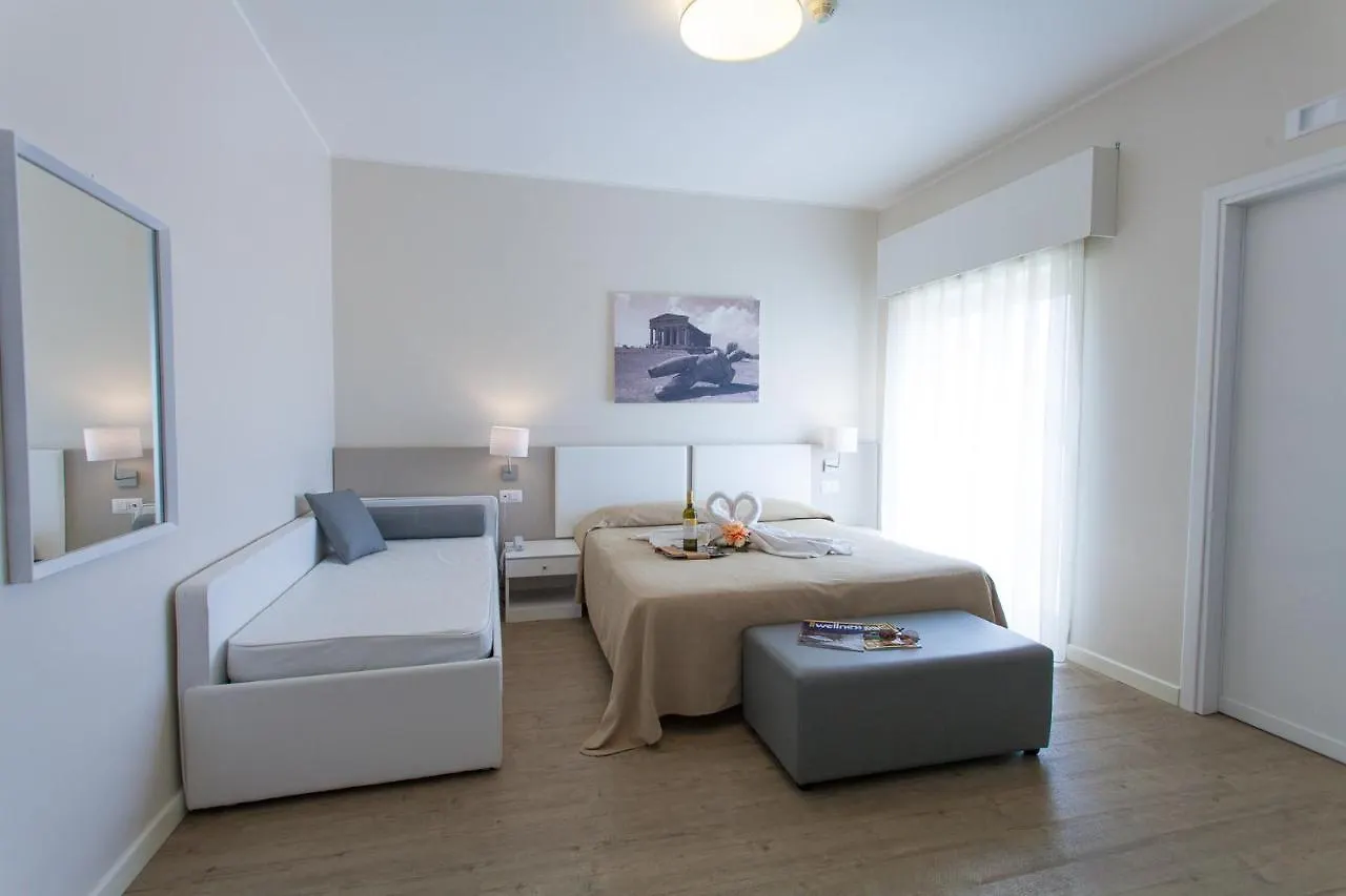 Hotel Costazzurra Museum & Spa San Leone
